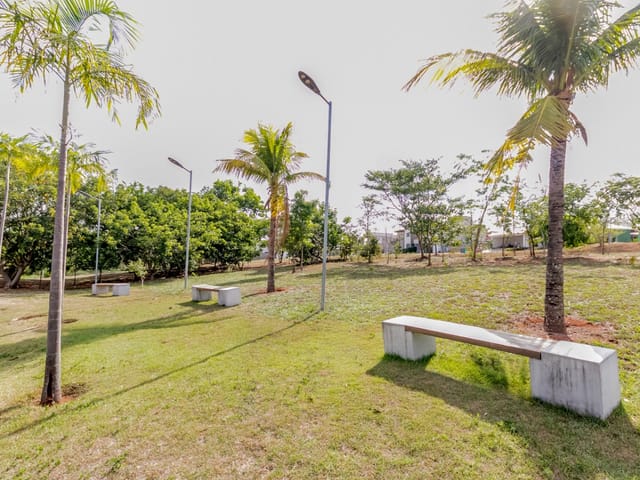 Casa Térrea com 4 quartos para venda na Reserva da Coroa no Condomínio Portal do Sol Green em Goiânia - Foto