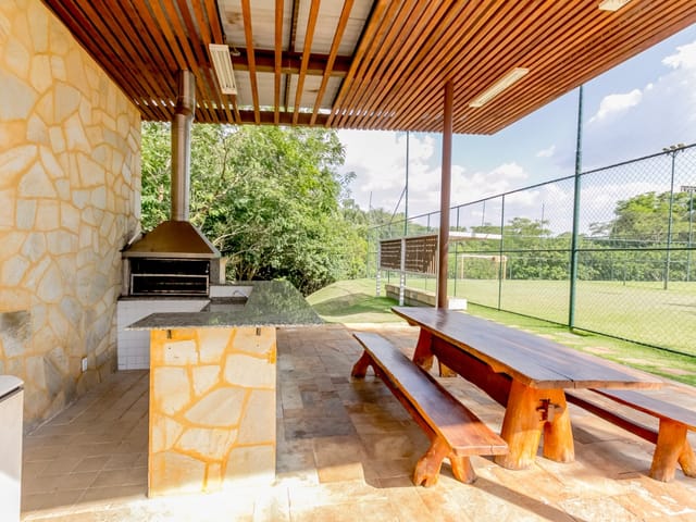 Casa Térrea com 4 quartos para venda na Reserva da Coroa no Condomínio Portal do Sol Green em Goiânia - Foto