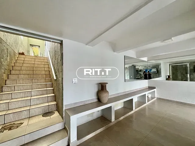 Casa com 300m² 3 quartos e 5 banheiros, à venda, no bairro Parque Rural Fazenda Santa Cândida em Campinas