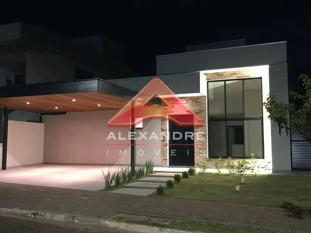 Casa com 250m² 3 quartos e 1 banheiro, à venda, no bairro Loteamento Floresta em São José Dos Campos