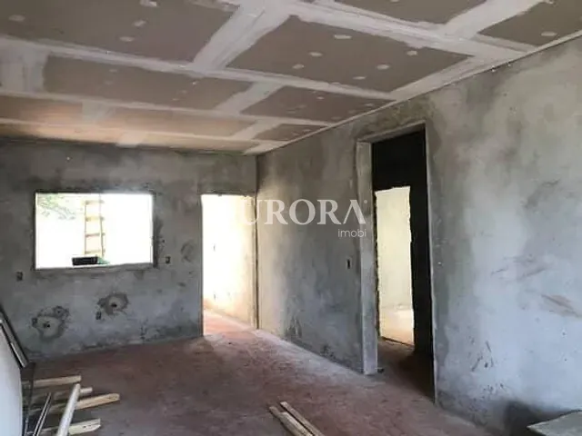 Casa com 200m² 3 quartos e 2 banheiros, à venda, no bairro Jardim Planalto em Londrina