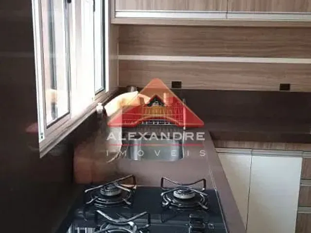 Casa com 10m² 3 quartos e 1 banheiro, à venda, no bairro Jardim Ismênia em São José Dos Campos