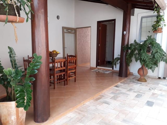 Foto do Casa - Casa com 4 dormitórios à venda, 208 m² por R$ 650.000,00 - Nossa Senhora da Abadia - Uberaba/MG | ZUCATO IMOBILIARIA LTDA
