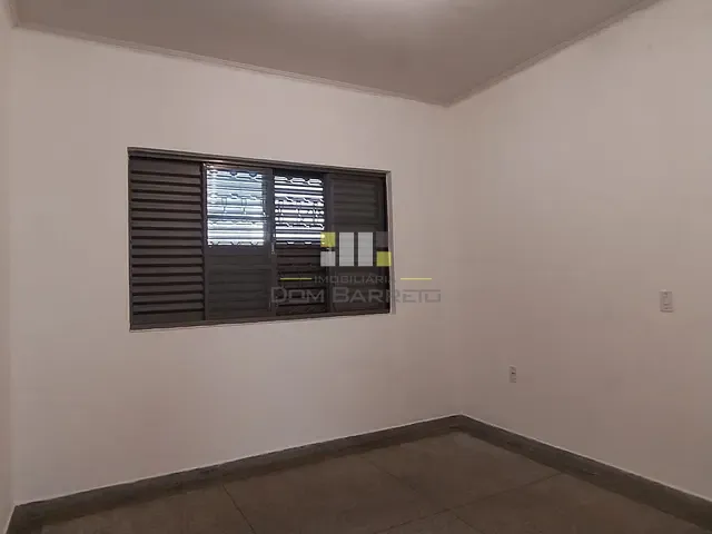 Casa para alugar, no bairro Centro em Sumaré