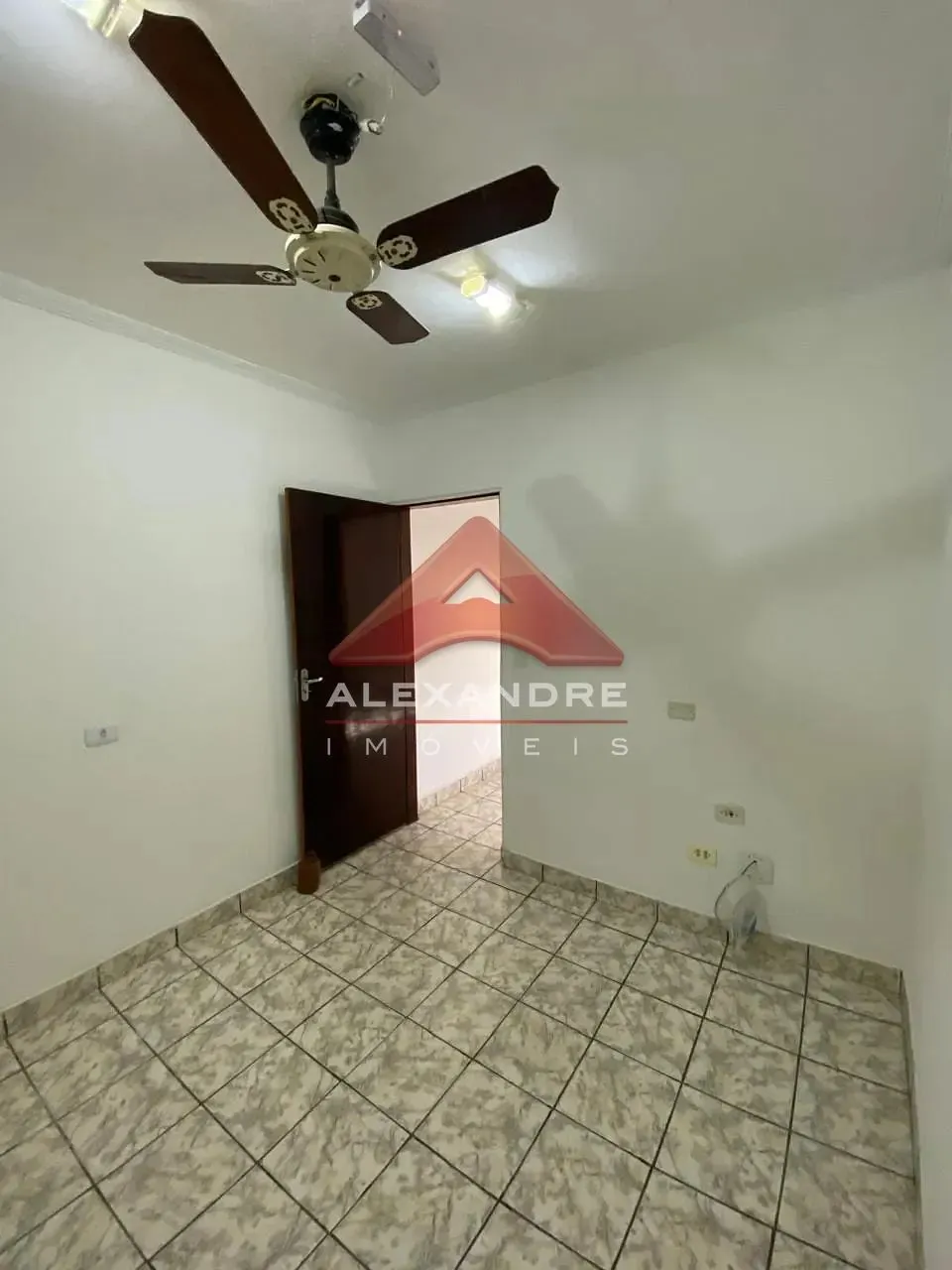 Casa, 3 quartos, 116 m² - Foto 2