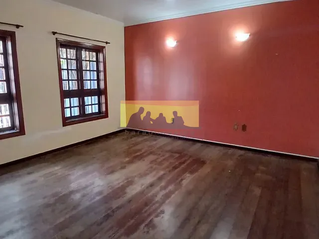 Casa com 300m² 5 quartos e 3 banheiros, à venda, no bairro Bosque de Barão Geraldo em Campinas