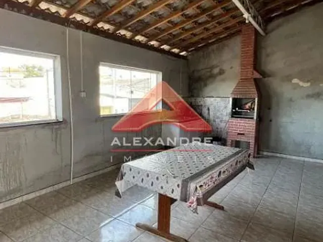 Casa com 140m² 2 quartos e 2 banheiros, à venda, no bairro Residencial Santa Paula em Jacareí