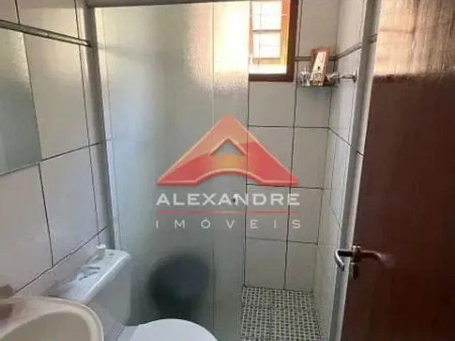 Casa com 140m² 2 quartos e 2 banheiros, à venda, no bairro Residencial Santa Paula em Jacareí