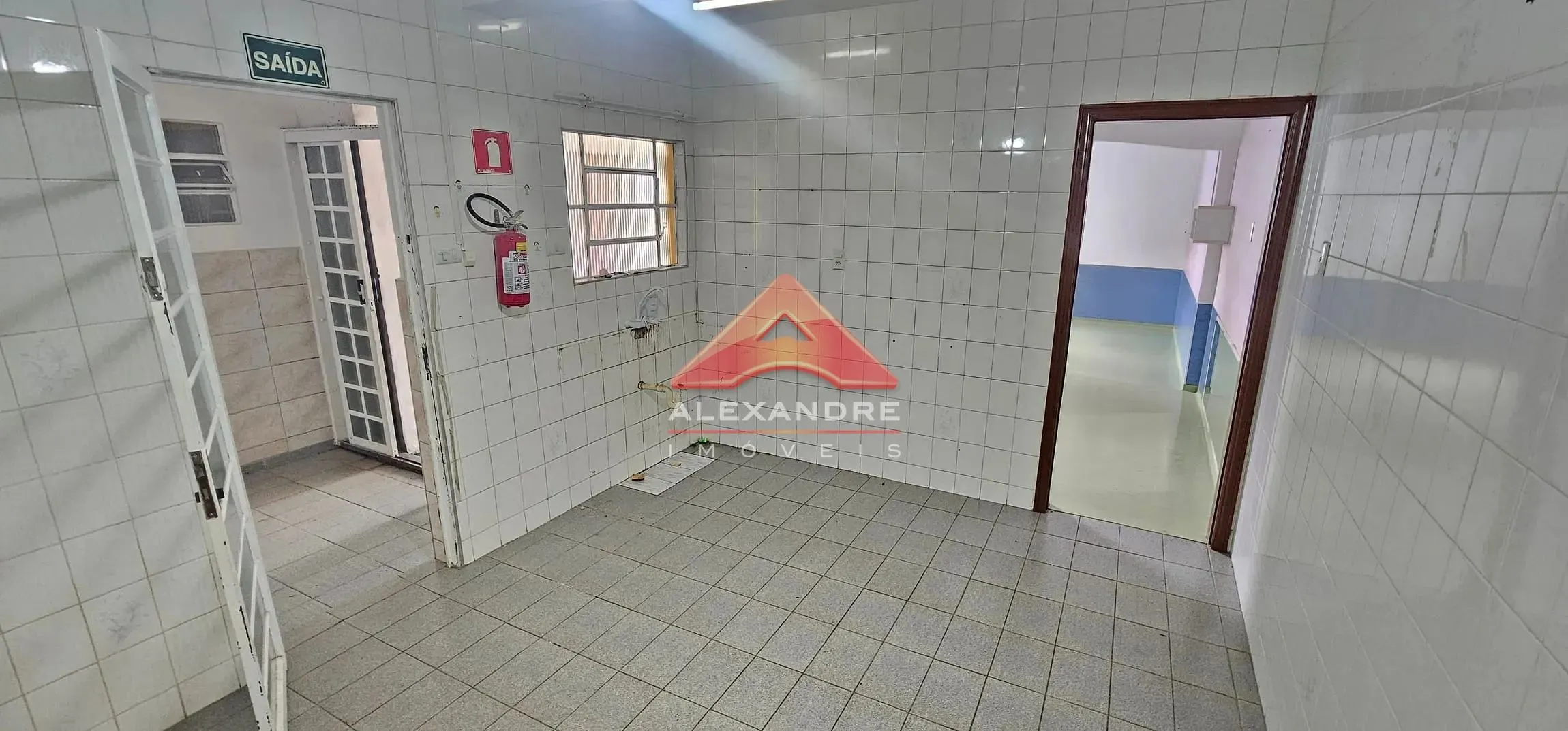 Casa, 3 quartos, 220 m² - Foto 27