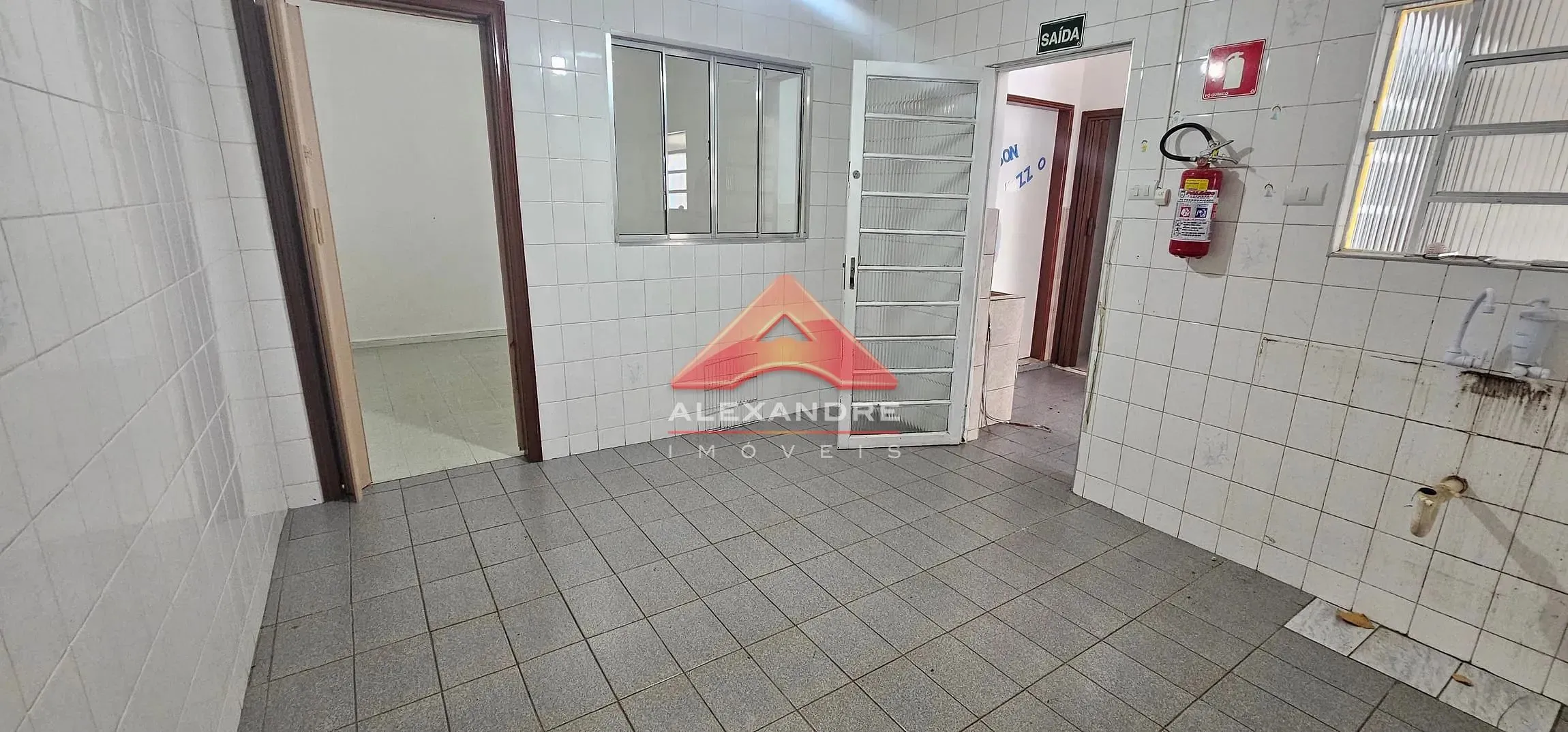 Casa, 3 quartos, 220 m² - Foto 31
