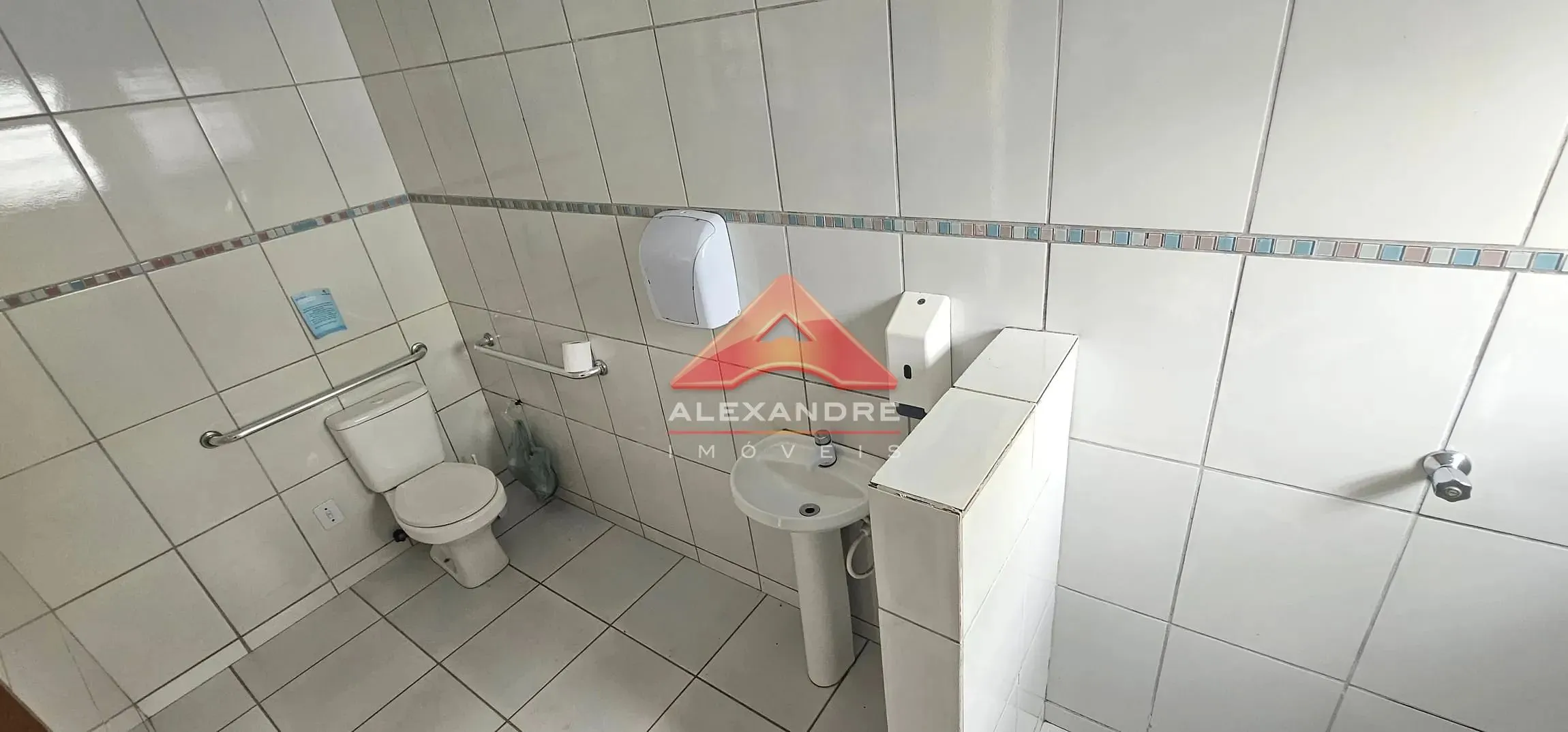 Casa, 3 quartos, 220 m² - Foto 35
