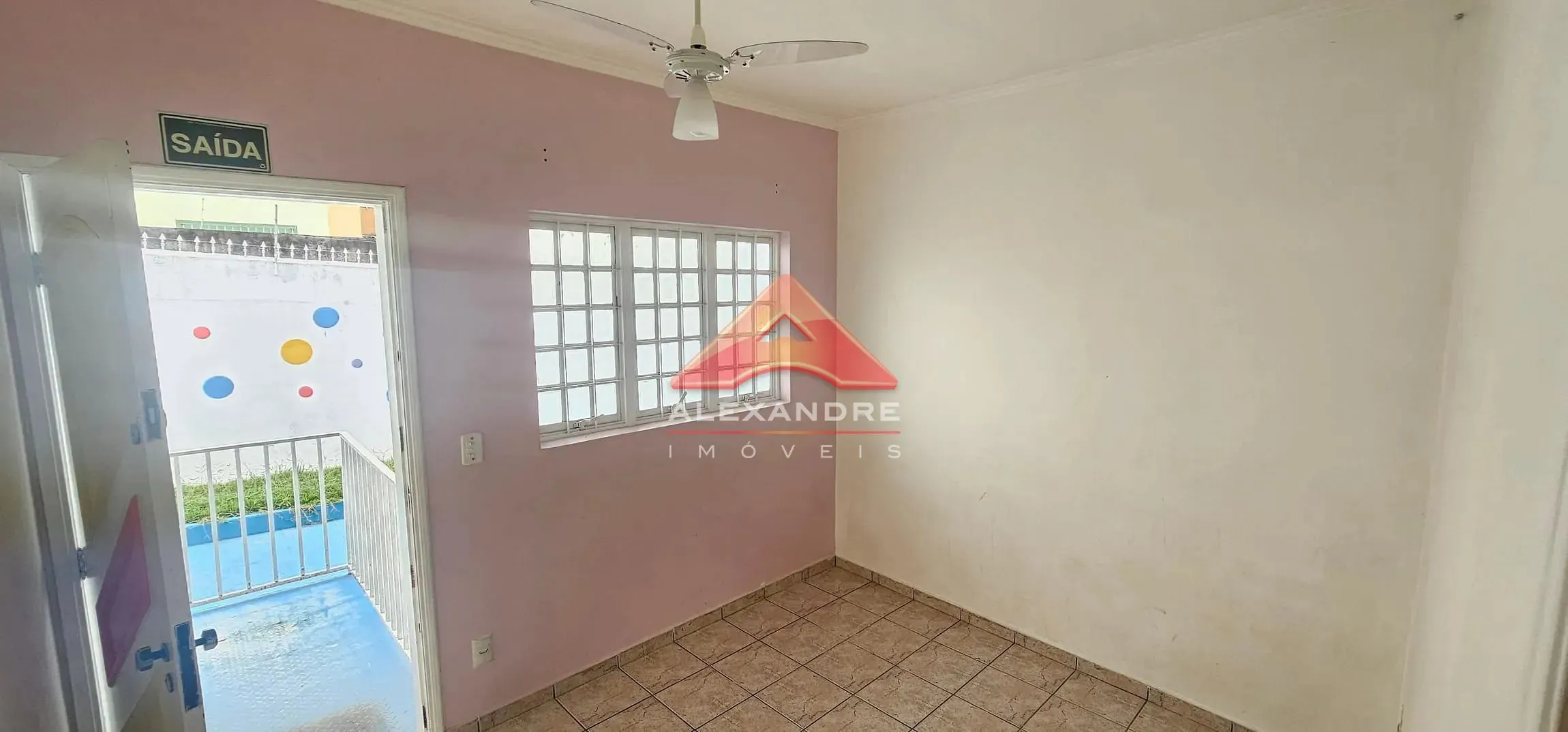 Casa, 3 quartos, 220 m² - Foto 14