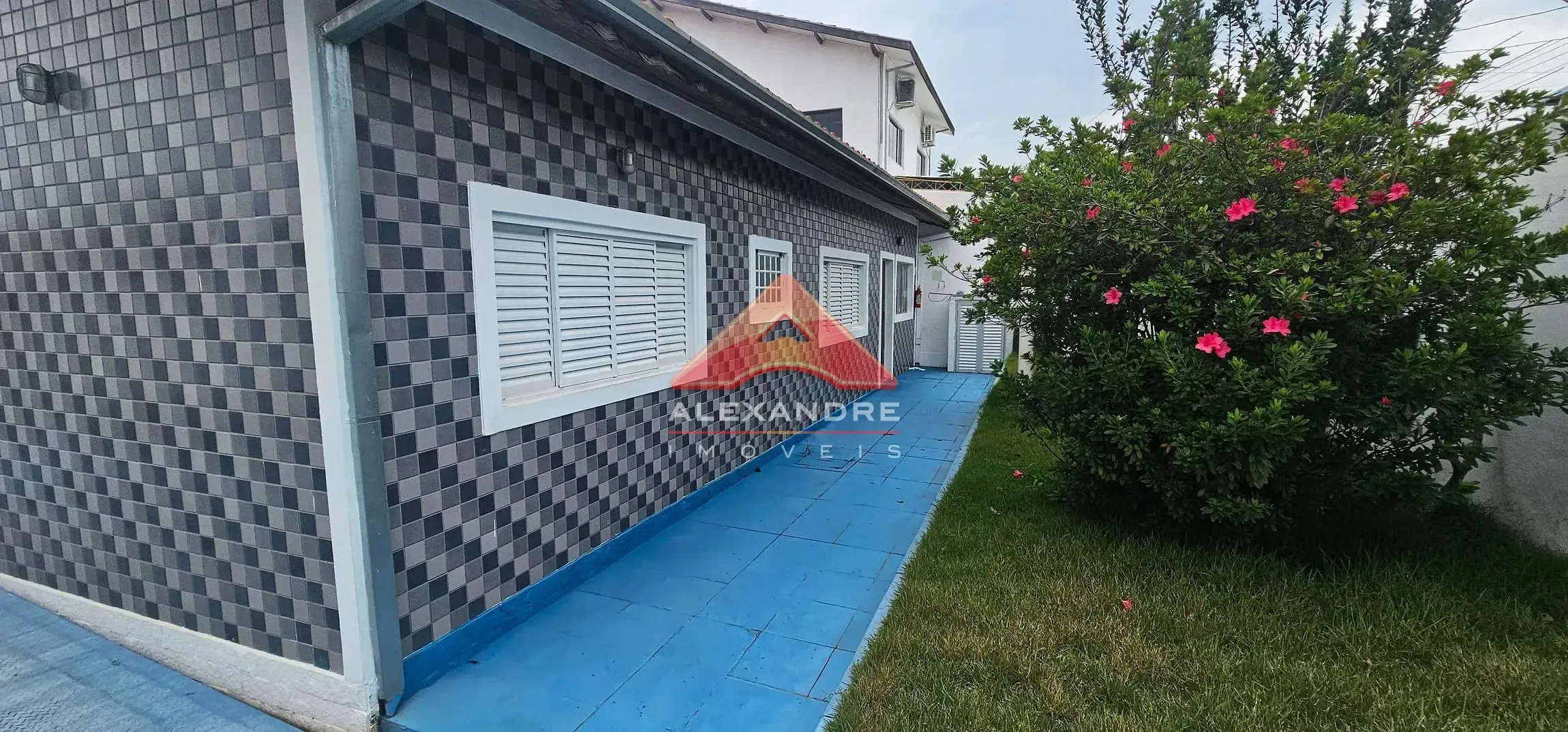 Casa, 3 quartos, 220 m² - Foto 3