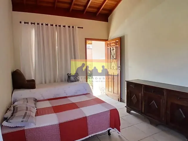 Casa com 350m² 3 quartos e 4 banheiros, para alugar, no bairro Bosque de Barão Geraldo em Campinas