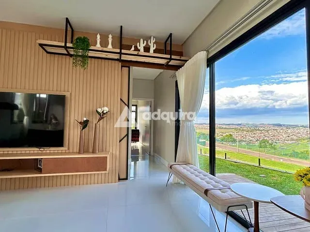Casa com 330m² 3 quartos e 4 banheiros, à venda, no bairro Jardim Carvalho em Ponta Grossa