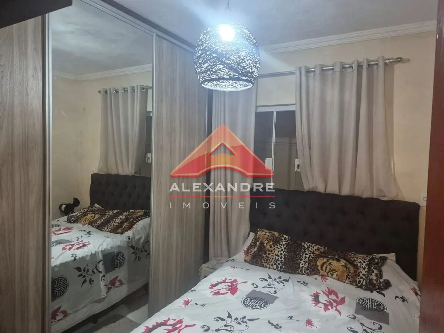 Casa, 2 quartos, 70 m² - Foto 1