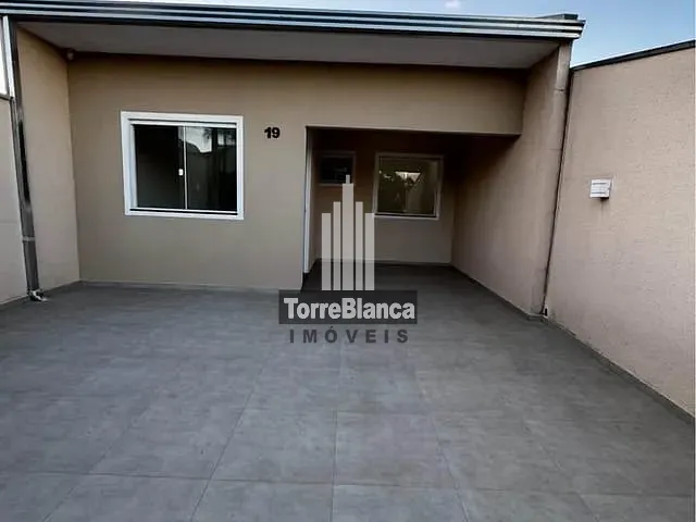 Casa com 150m² 3 quartos e 2 banheiros, à venda, no bairro Cará-cará em Ponta Grossa