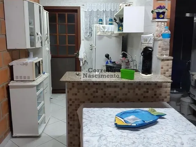 Casa com 47m² 2 quartos e 1 banheiro, à venda, no bairro Martim de Sá em Caraguatatuba