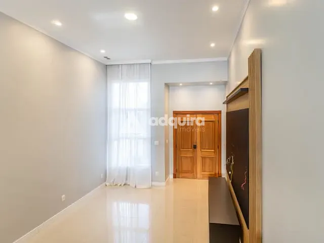 Casa 3 quartos e 3 banheiros, à venda, no bairro Jardim Carvalho em Ponta Grossa