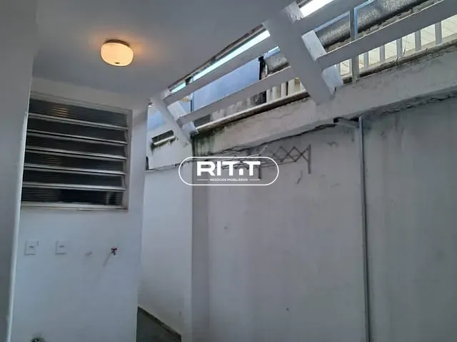 Casa com 318m², para alugar, no bairro CAMBUI em Campinas