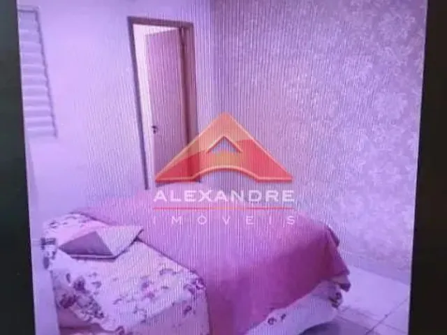 Casa com 124m² 3 quartos e 1 banheiro, à venda, no bairro Eugênio de Mello em São José Dos Campos
