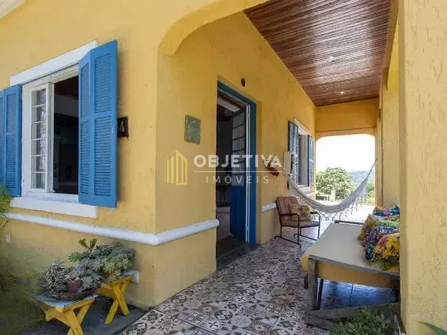 Casa 3 quartos e 3 banheiros, à venda, no bairro Belém Velho em Porto Alegre