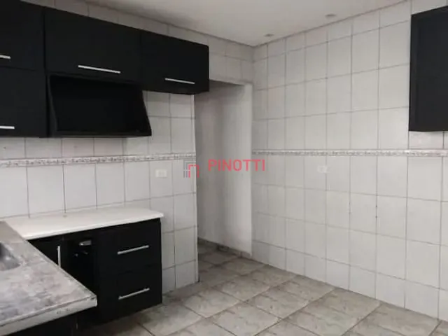 Casa 2 quartos e 1 banheiro, à venda, no bairro Jardim Brasilândia em São Bernardo do Campo
