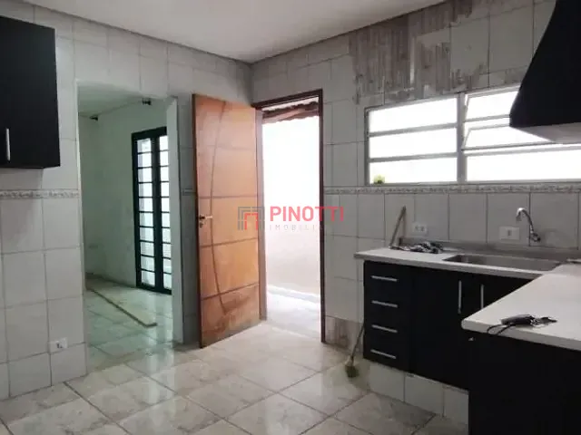 Casa 2 quartos e 1 banheiro, à venda, no bairro Jardim Brasilândia em São Bernardo do Campo