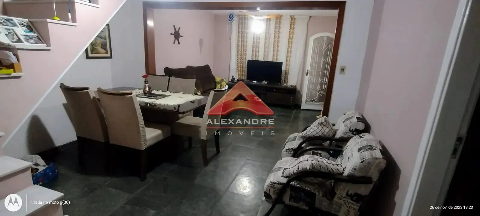 Casa, 4 quartos, 157 m² - Foto 1
