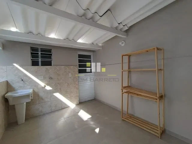 Casa 1 quarto e 1 banheiro, para alugar, no bairro Vila Menuzzo em Sumaré