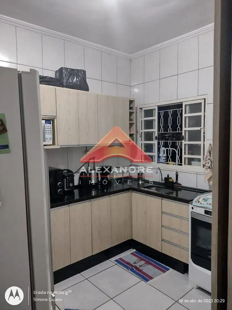 Casa, 3 quartos, 94 m² - Foto 2