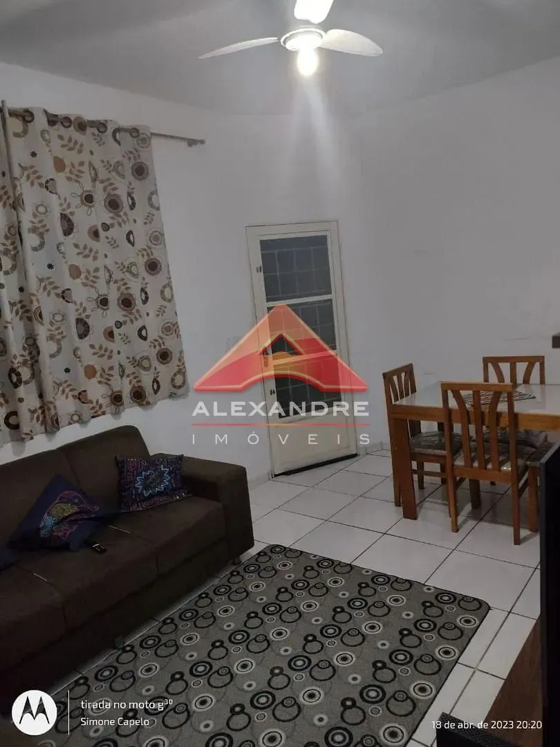 Casa, 3 quartos, 94 m² - Foto 1
