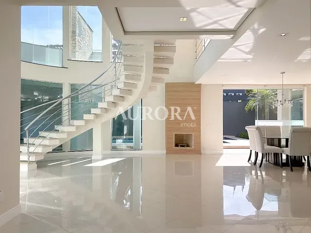 Casa com 800m², à venda ou para alugar, no bairro Esperança em Londrina