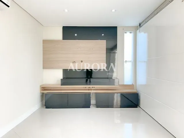 Casa com 800m², à venda ou para alugar, no bairro Esperança em Londrina