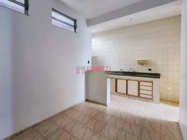 Casa 2 quartos e 2 banheiros, à venda, no bairro Chácara Sergipe em São Bernardo do Campo