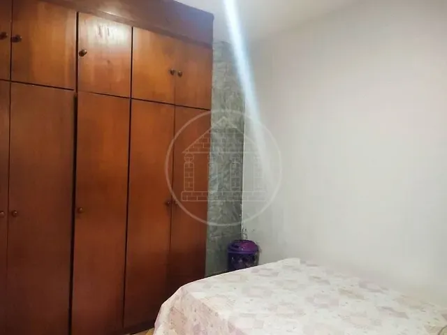 Casa com 300m² 3 quartos e 2 banheiros, à venda, no bairro Vila Campo Grande em São Paulo