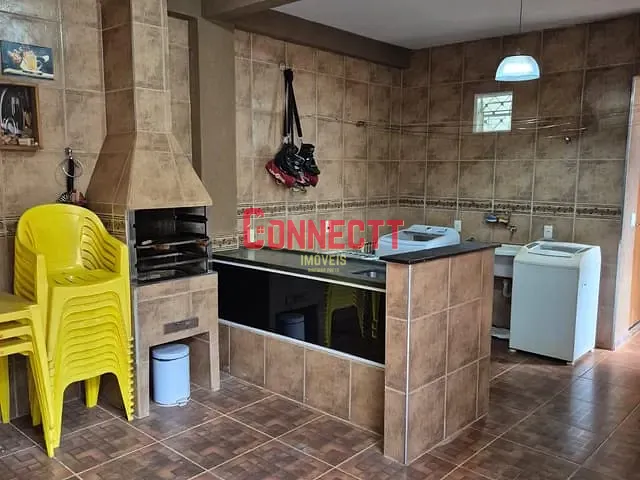 Casa com 160m² 4 quartos e 3 banheiros, à venda, no bairro Jardim Ouro Branco em Ribeirão Preto