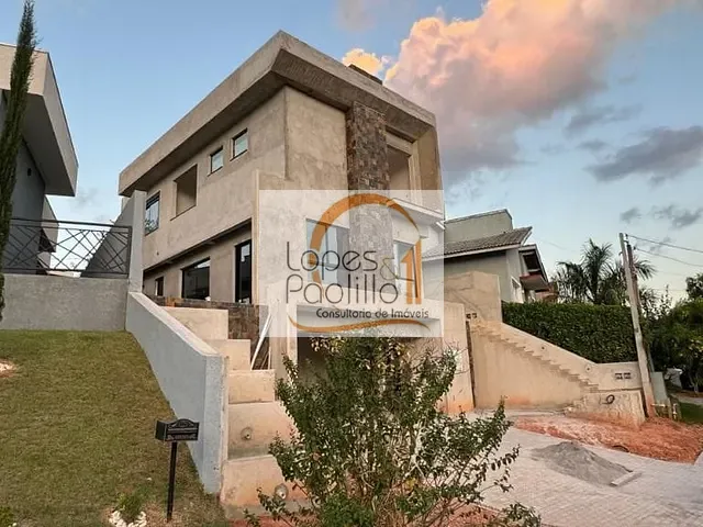 Casa com 300m² 3 quartos e 4 banheiros, à venda, no bairro Condomínio Atibaia Park I em Atibaia