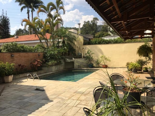 Casa com 480m² 5 quartos e 6 banheiros, à venda, no bairro Alphaville em Santana de Parnaíba