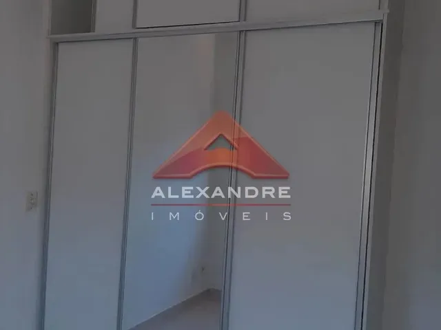 Casa com 125m² 3 quartos e 2 banheiros, à venda, no bairro Conjunto Residencial Galo Branco em São José Dos Campos