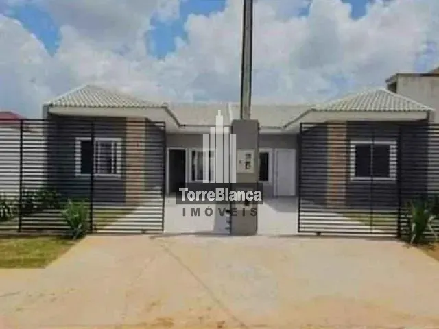 Casa 2 quartos e 1 banheiro, à venda, no bairro Cará-cará em Ponta Grossa
