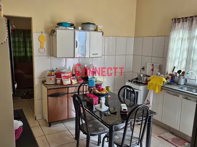 Casa com 360m² 2 quartos e 1 banheiro, à venda, no bairro Esplanada da Estação em Ribeirão Preto