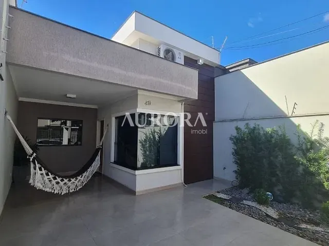 Casa com 92m² 3 quartos e 2 banheiros, à venda, no bairro H.U. em Londrina