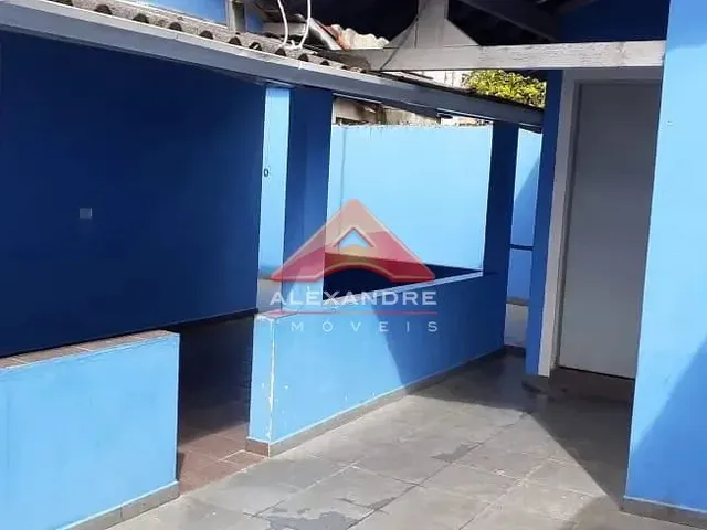 Casa com 250m² 3 quartos e 2 banheiros, à venda, no bairro Jardim Paraíso do Sol em São José Dos Campos