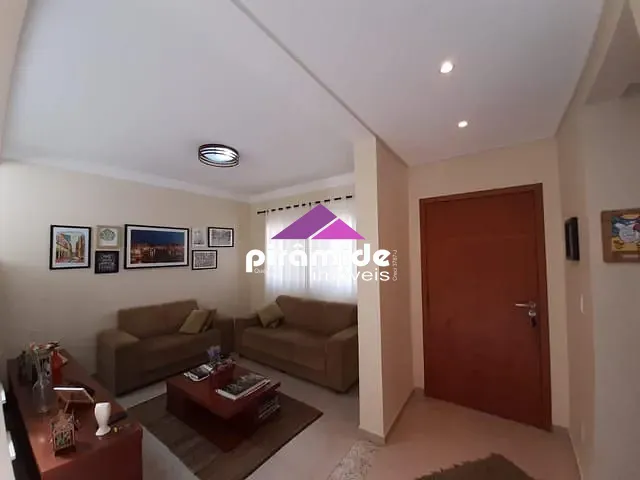 Casa com 250m² 4 quartos e 4 banheiros, à venda, no bairro Urbanova em São José dos Campos