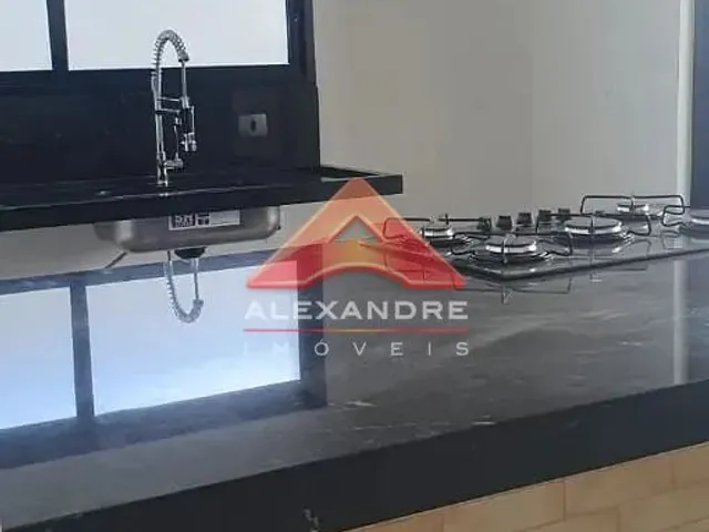 Casa com 360m² 3 quartos e 3 banheiros, à venda, no bairro Piedade em Caçapava