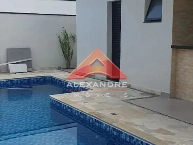Casa com 360m² 3 quartos e 3 banheiros, à venda, no bairro Piedade em Caçapava