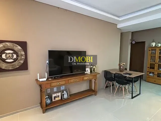 Casa com 1030m² 3 quartos e 2 banheiros, à venda, no bairro Vera Cruz em Gravataí