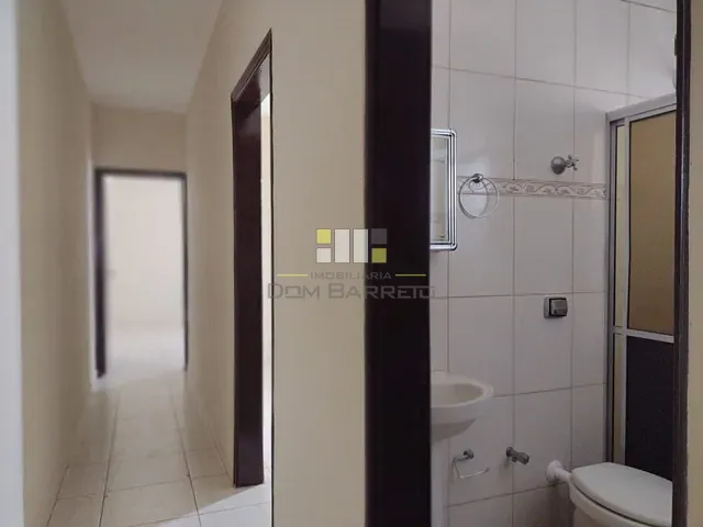 Casa 2 quartos e 1 banheiro, para alugar, no bairro Parque Residencial Casarão em Sumaré