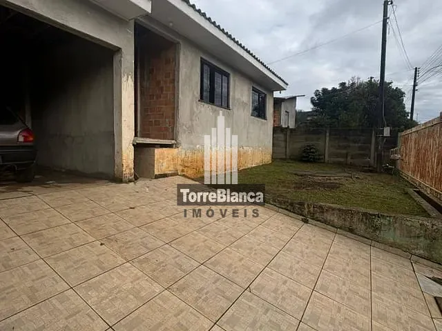 Casa com 360m² 2 quartos e 2 banheiros, à venda, no bairro Chapada em Ponta Grossa